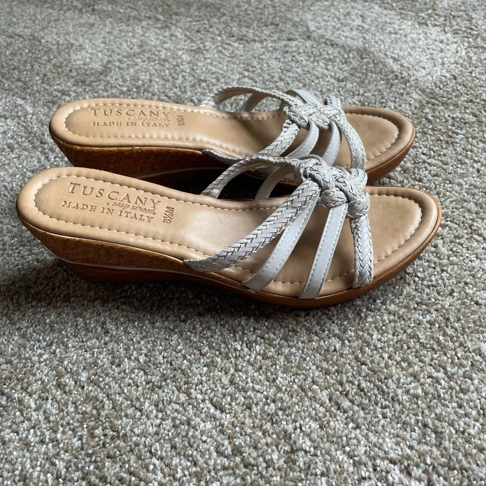 Tuscany by Easy Street Made in Italy Women's Wedge Sandals -white Size 8.5M - Picture 1 of 9